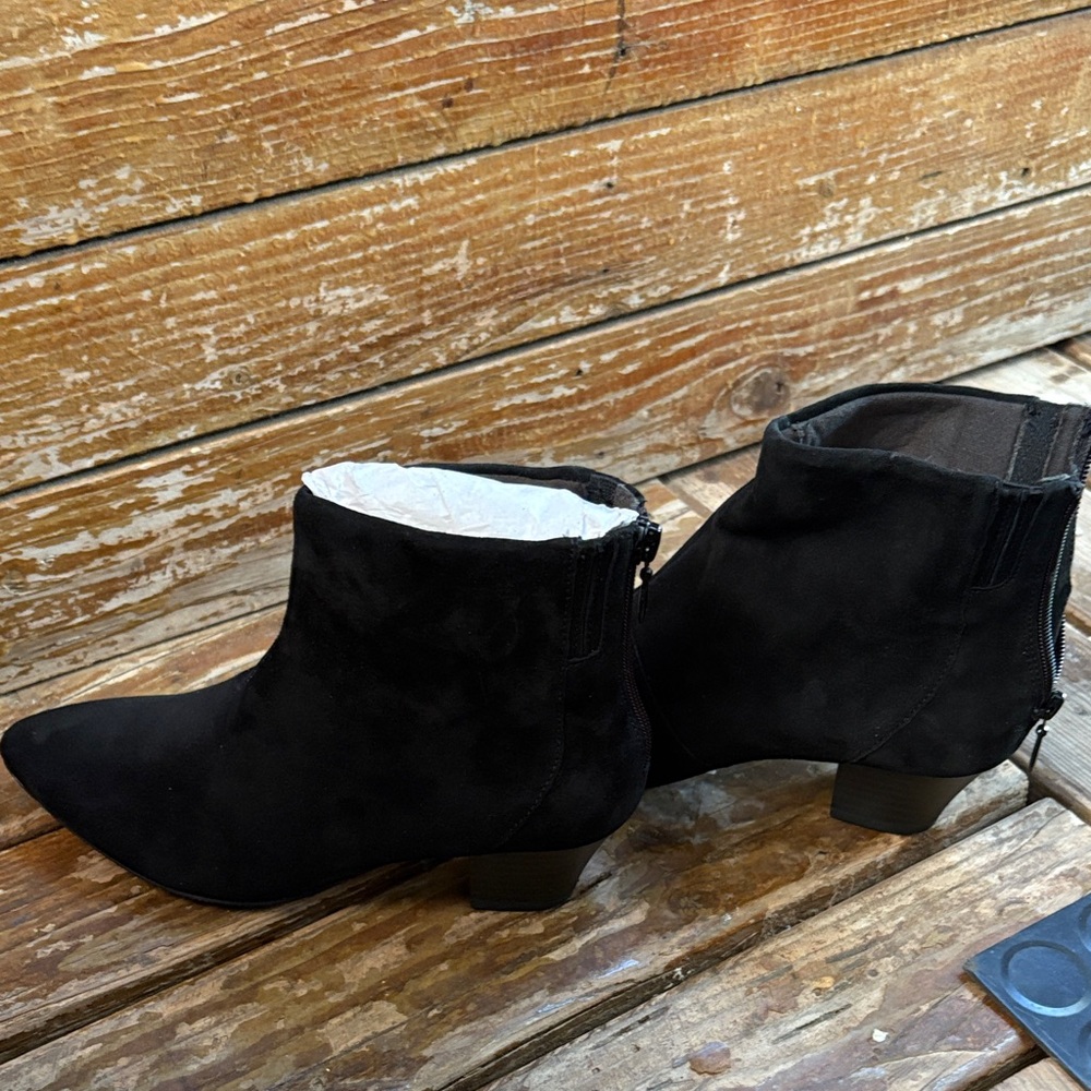 Clarks Black Ankle Booties - Picture 6 of 6